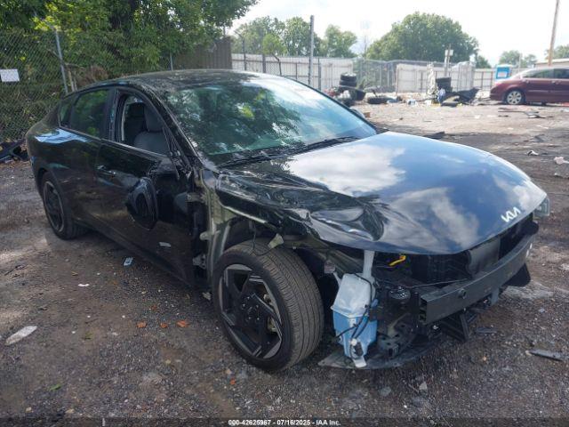  Salvage Kia K4