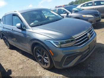  Salvage Volkswagen Tiguan