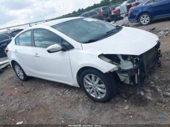  Salvage Kia Forte