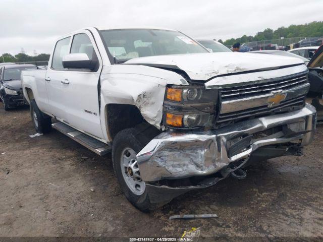  Salvage Chevrolet Silverado 2500