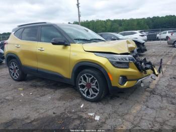  Salvage Kia Seltos