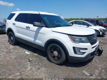  Salvage Ford Police Interceptor