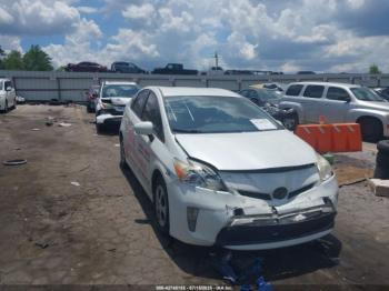  Salvage Toyota Prius