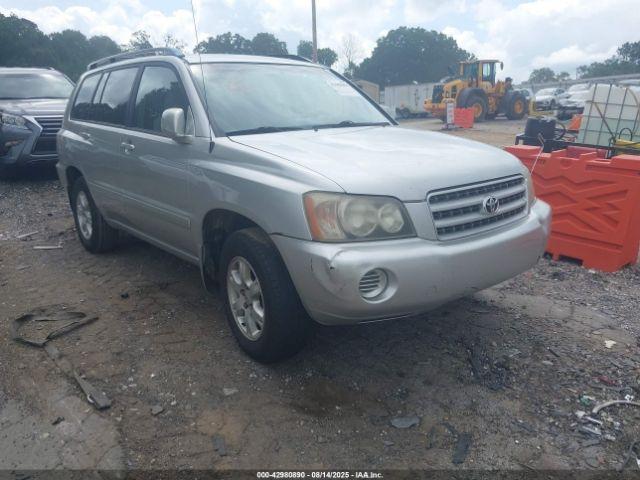  Salvage Toyota Highlander