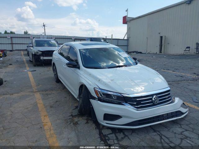  Salvage Volkswagen Passat