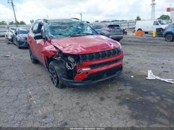  Salvage Jeep Compass