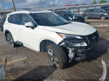  Salvage Nissan Rogue