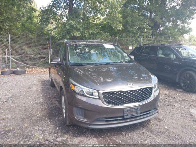  Salvage Kia Sedona