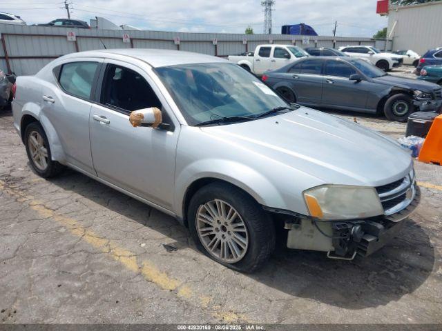  Salvage Dodge Avenger