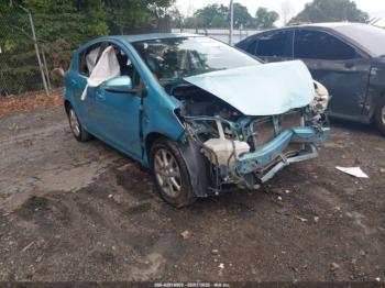  Salvage Toyota Prius c