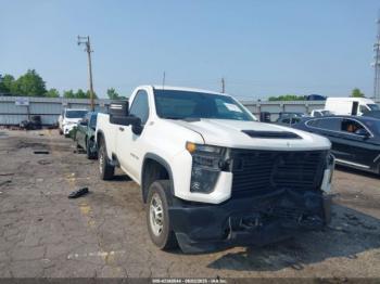  Salvage Chevrolet Silverado 2500