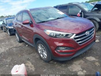  Salvage Hyundai TUCSON
