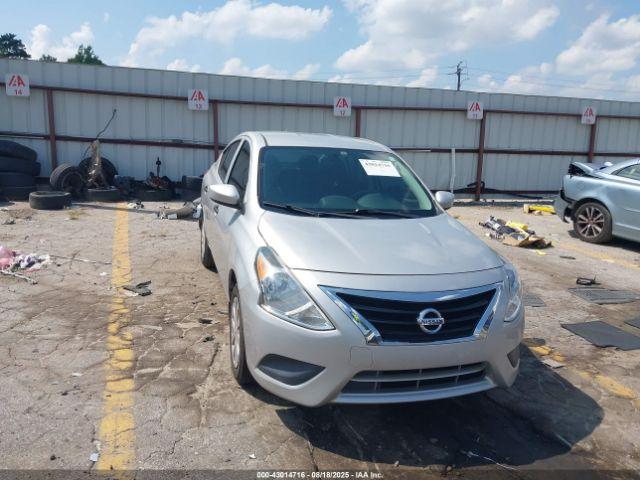  Salvage Nissan Versa
