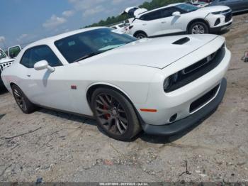  Salvage Dodge Challenger