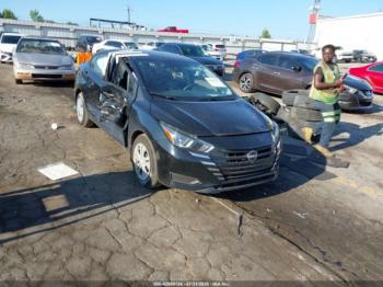  Salvage Nissan Versa