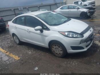 Salvage Ford Fiesta