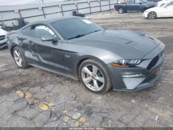  Salvage Ford Mustang