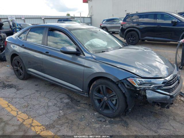  Salvage Volkswagen Jetta