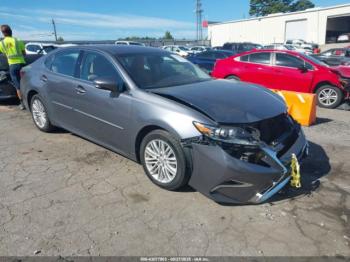  Salvage Lexus Es