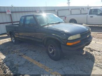  Salvage Chevrolet S-10