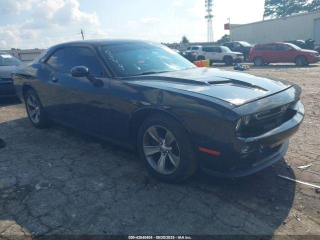  Salvage Dodge Challenger