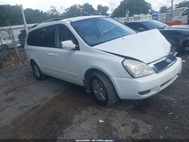  Salvage Kia Sedona