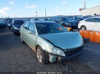  Salvage Toyota Avalon