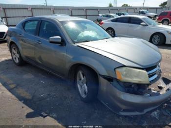  Salvage Dodge Avenger
