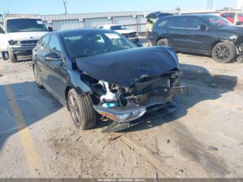  Salvage Kia Forte