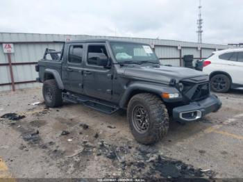  Salvage Jeep Gladiator