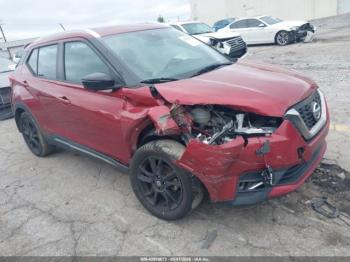  Salvage Nissan Kicks