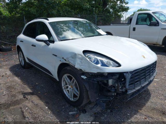  Salvage Porsche Macan