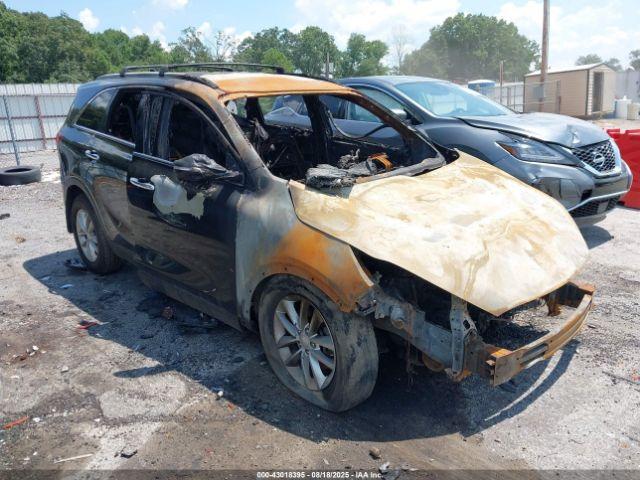  Salvage Kia Sorento