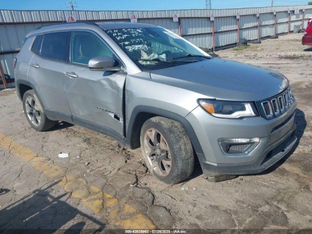  Salvage Jeep Compass