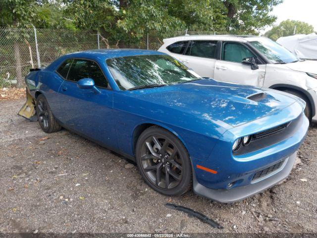  Salvage Dodge Challenger