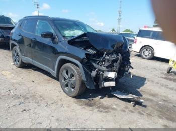  Salvage Jeep Compass