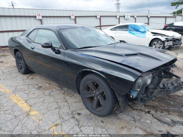  Salvage Dodge Challenger
