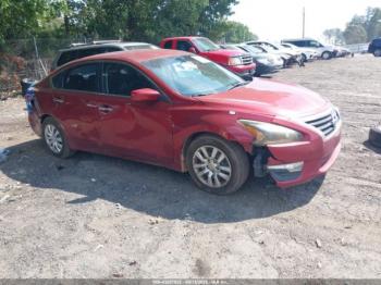  Salvage Nissan Altima