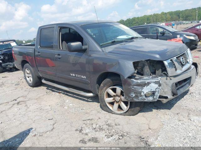  Salvage Nissan Titan