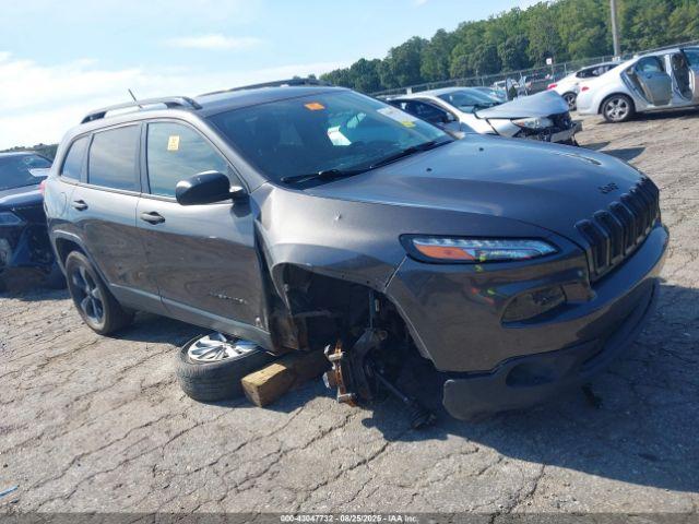  Salvage Jeep Cherokee