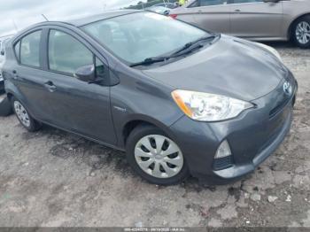  Salvage Toyota Prius c