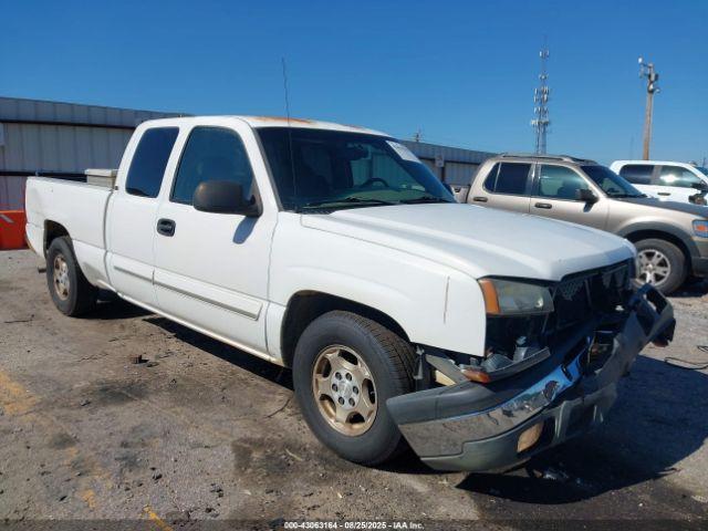  Salvage Chevrolet Silverado 1500