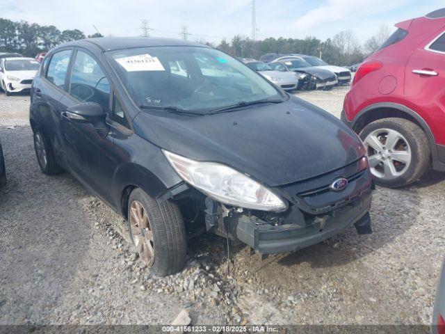  Salvage Ford Fiesta
