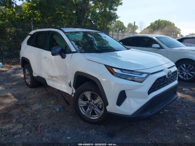  Salvage Toyota RAV4