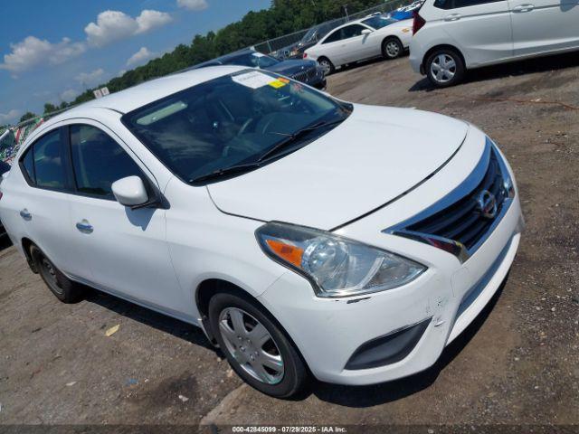  Salvage Nissan Versa