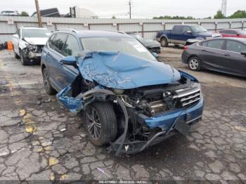  Salvage Volkswagen Tiguan