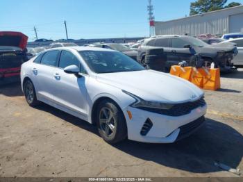  Salvage Kia K5