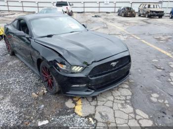 Salvage Ford Mustang