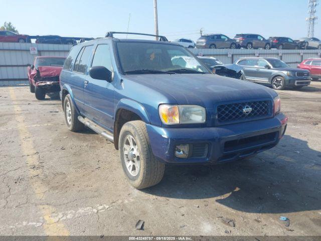  Salvage Nissan Pathfinder