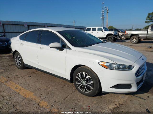  Salvage Ford Fusion
